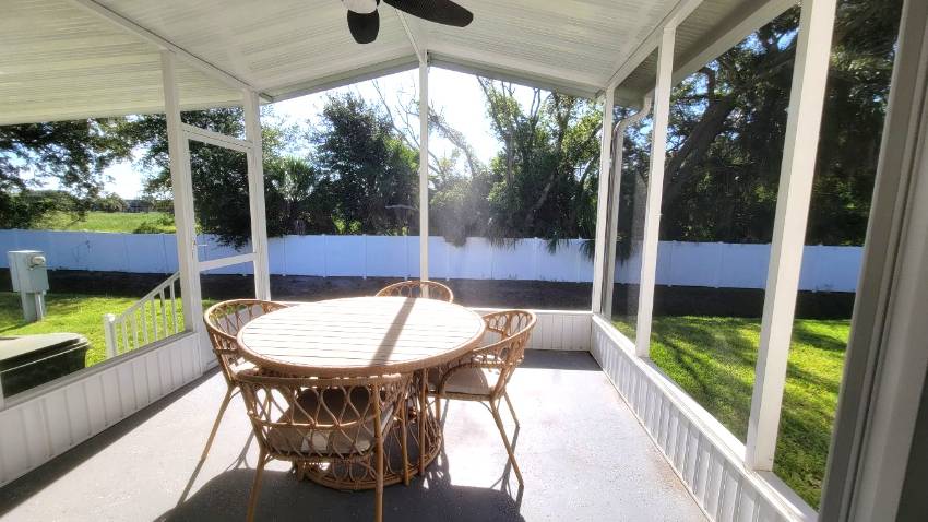 344 Siberian Cypress Circle a Winter Haven, FL Mobile or Manufactured Home for Sale